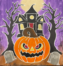 Load image into Gallery viewer, Haunted House